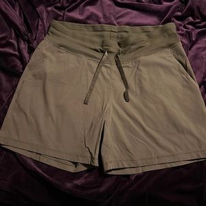 Tuff Athletics Shorts Forest Green Size L